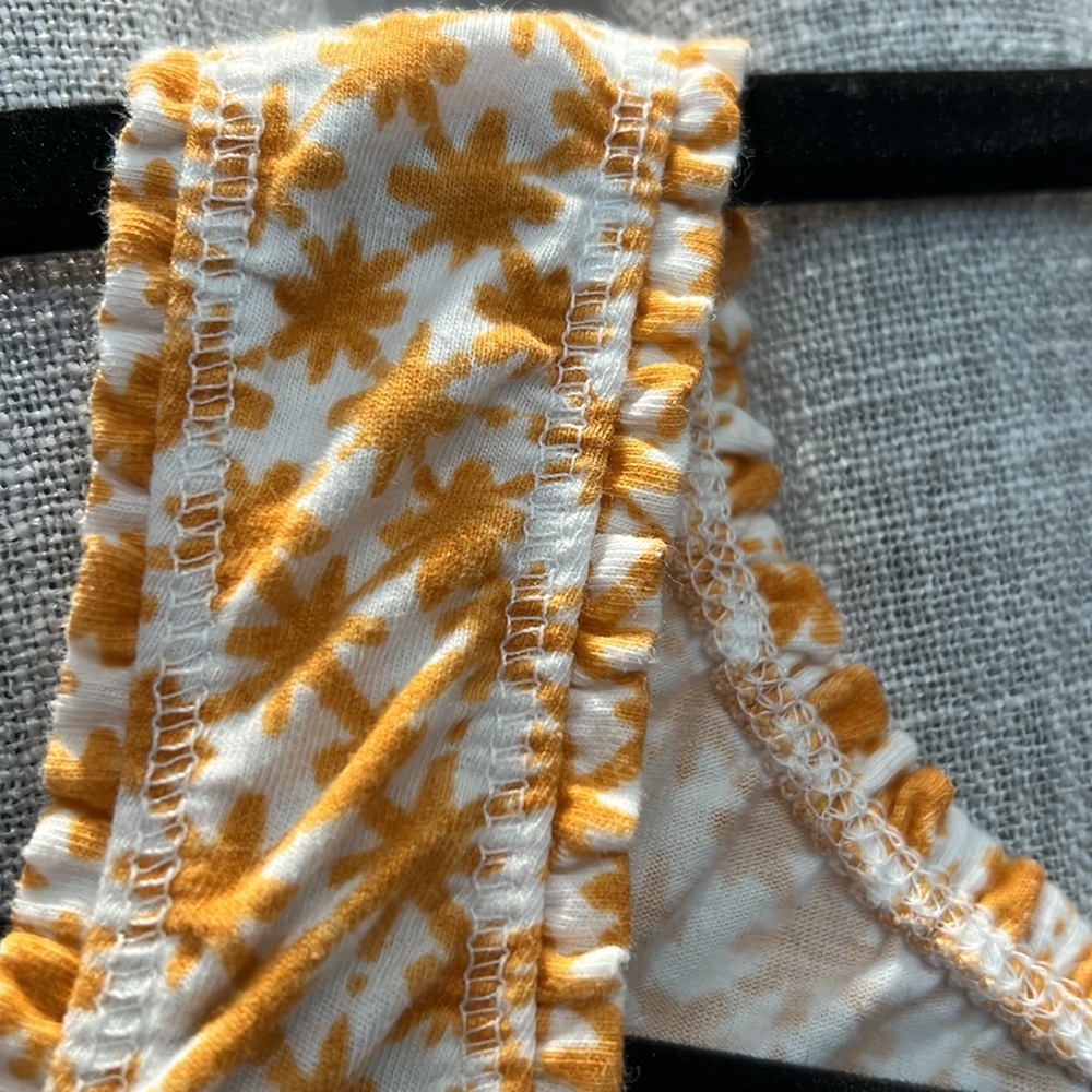 White Orange Print Tank Size XL - Picture 5 of 5